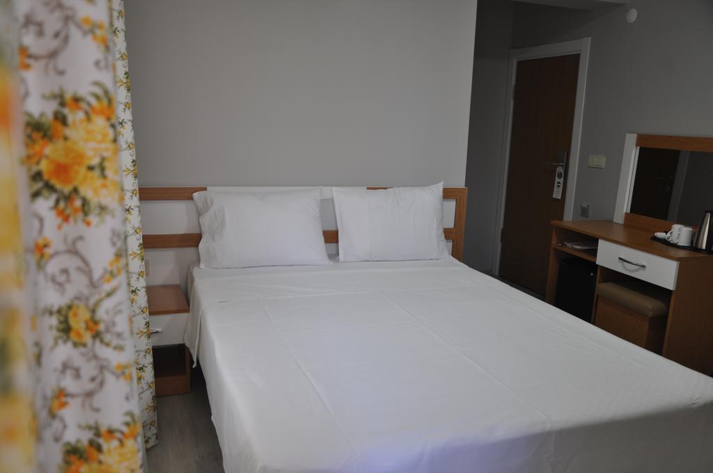 Boyabat Osmanli Omtel Otel חדר תמונה