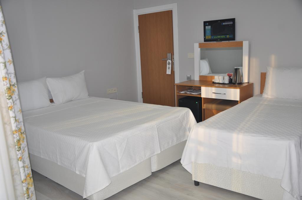 Boyabat Osmanli Omtel Otel חדר תמונה